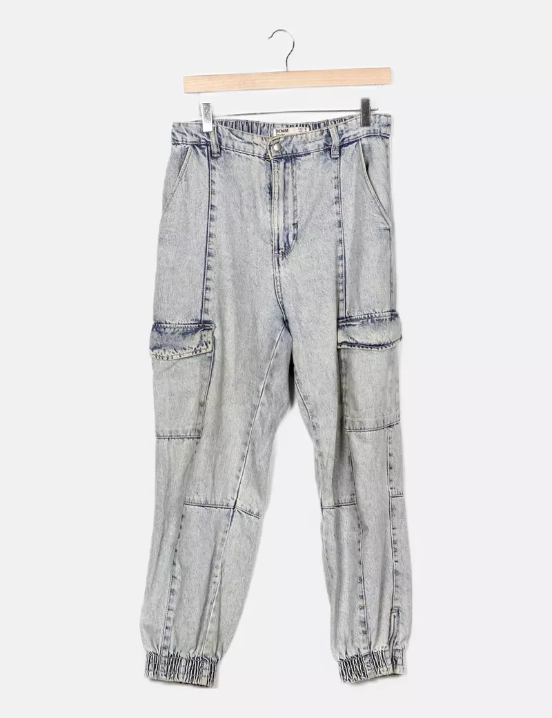 Bershka Jeans cargo azul