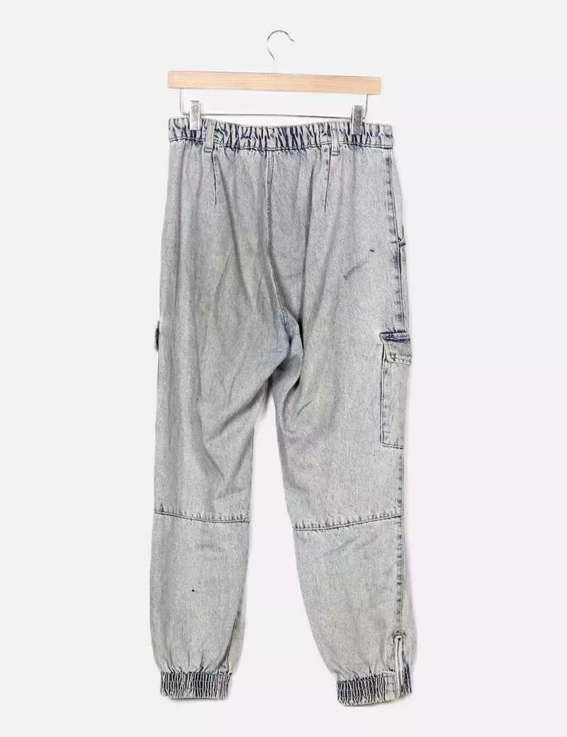 Bershka Jeans cargo azul