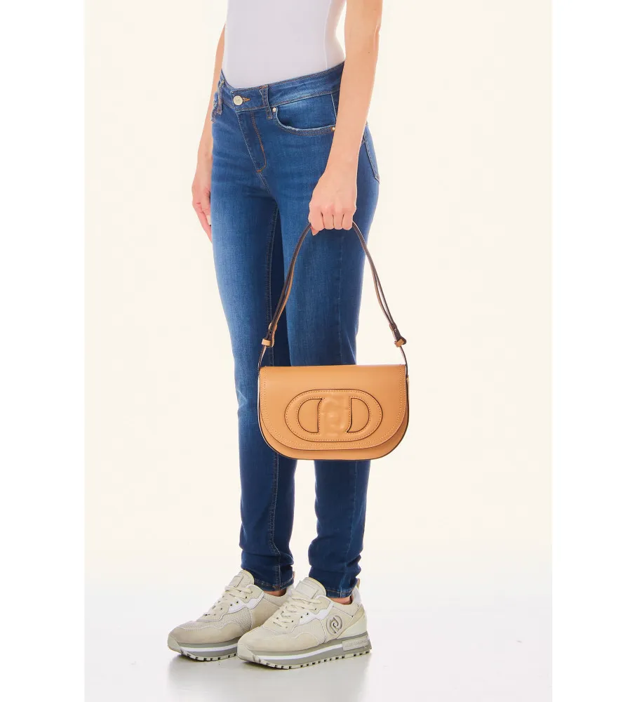 Bolso medialuna marrón