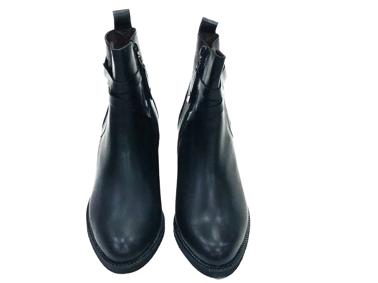 Botin Thelma Ne