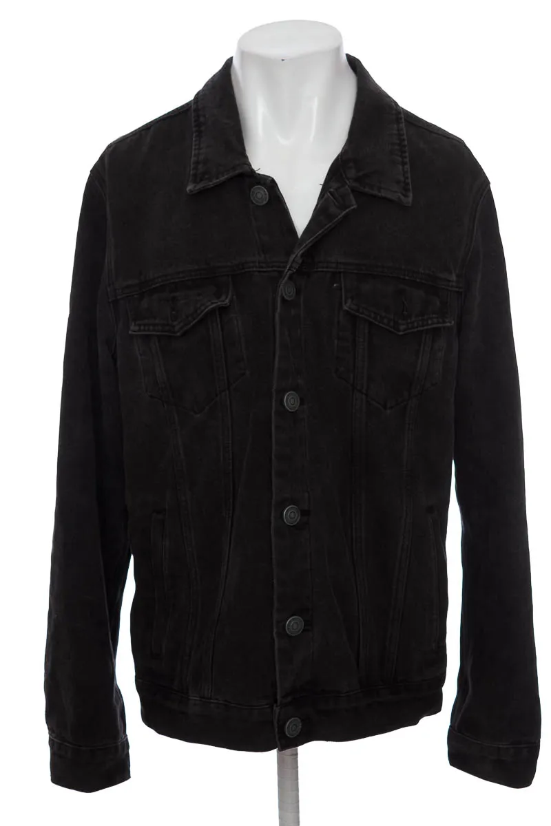 CHAQUETA COLOR NEGRO  DENIMLAB