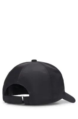 Gorra impermeable con monograma Double B