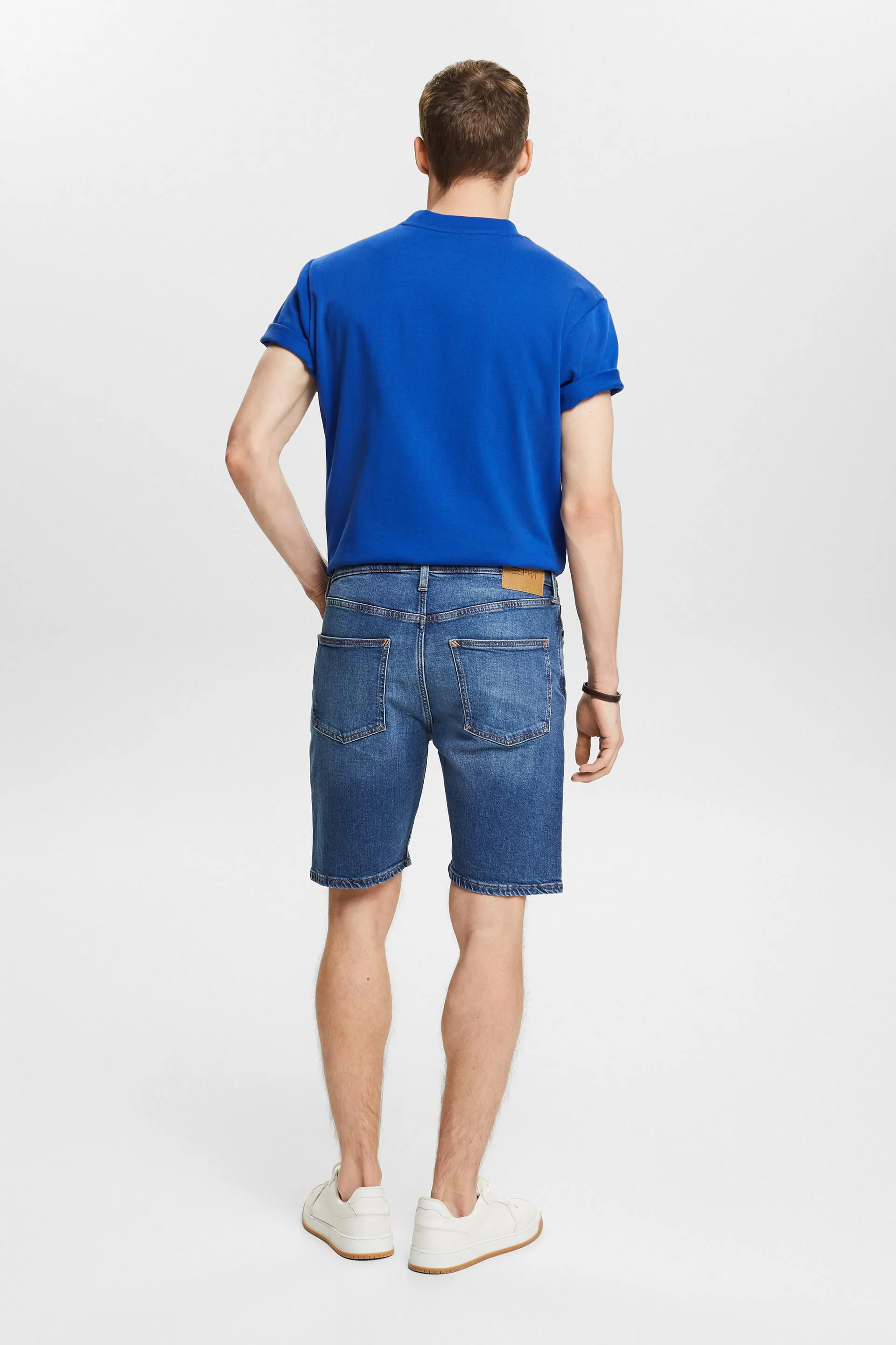 Jeans cortos mid rise straight