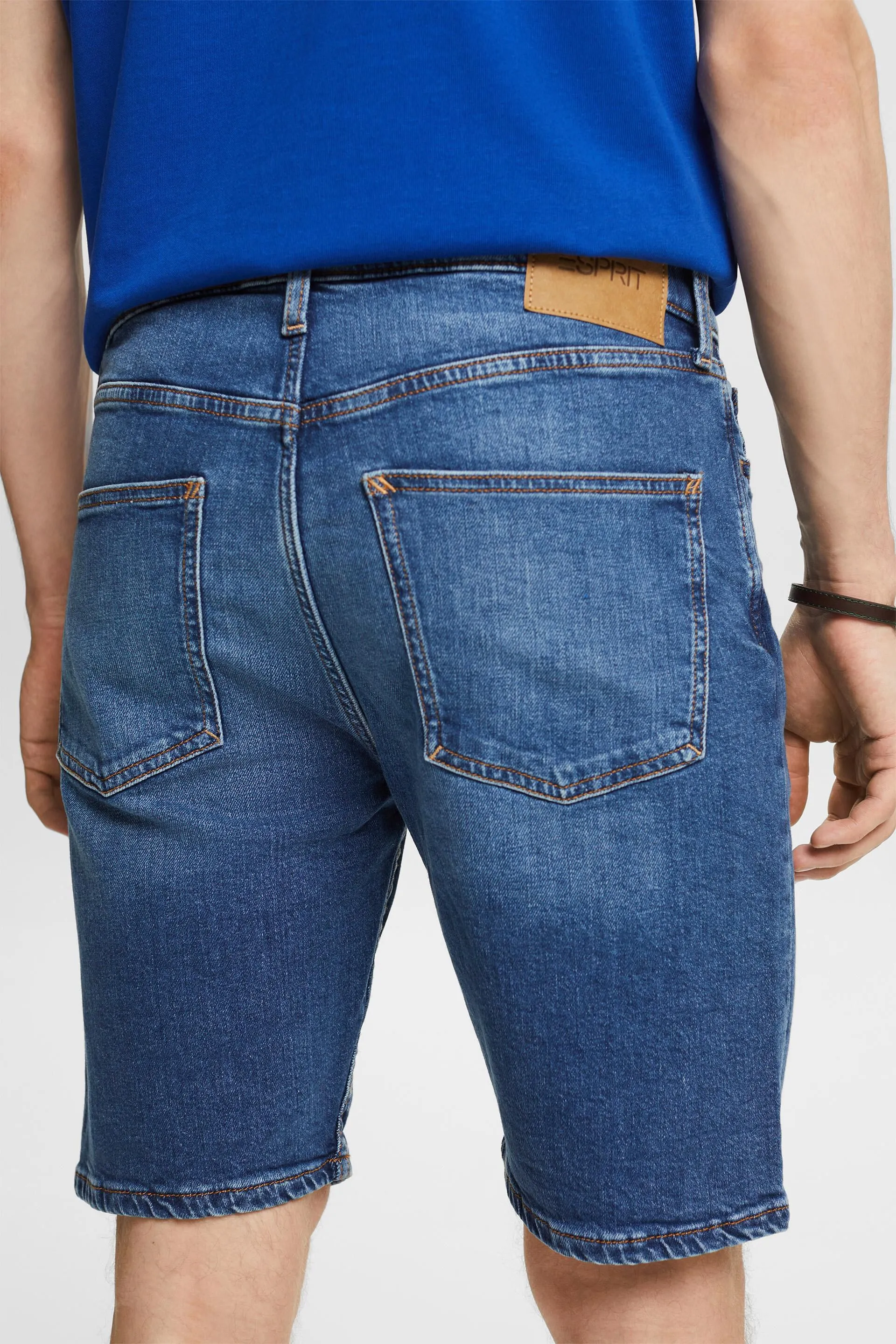 Jeans cortos mid rise straight