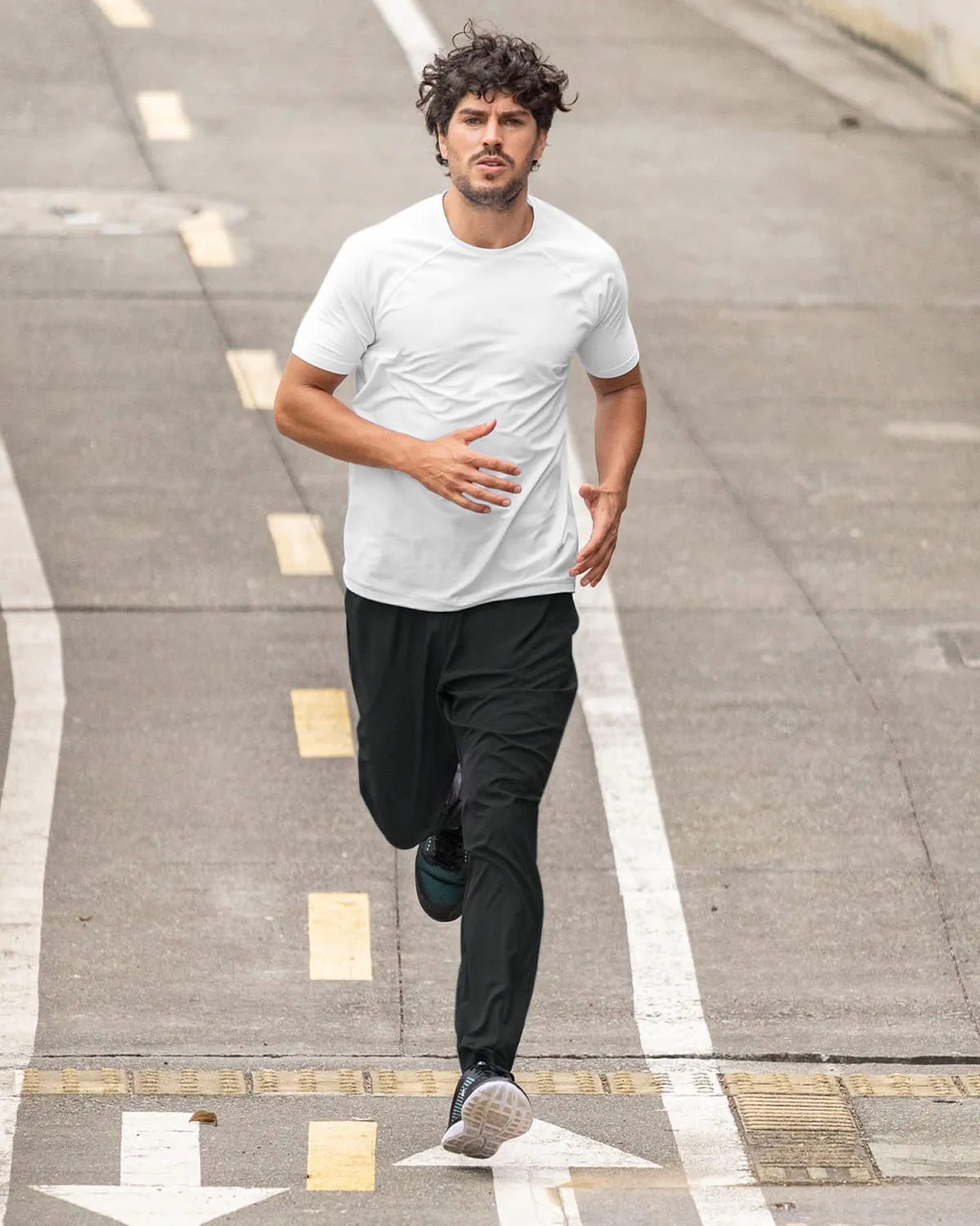 Jogger deportivo ultrasuave sensación de total libertad