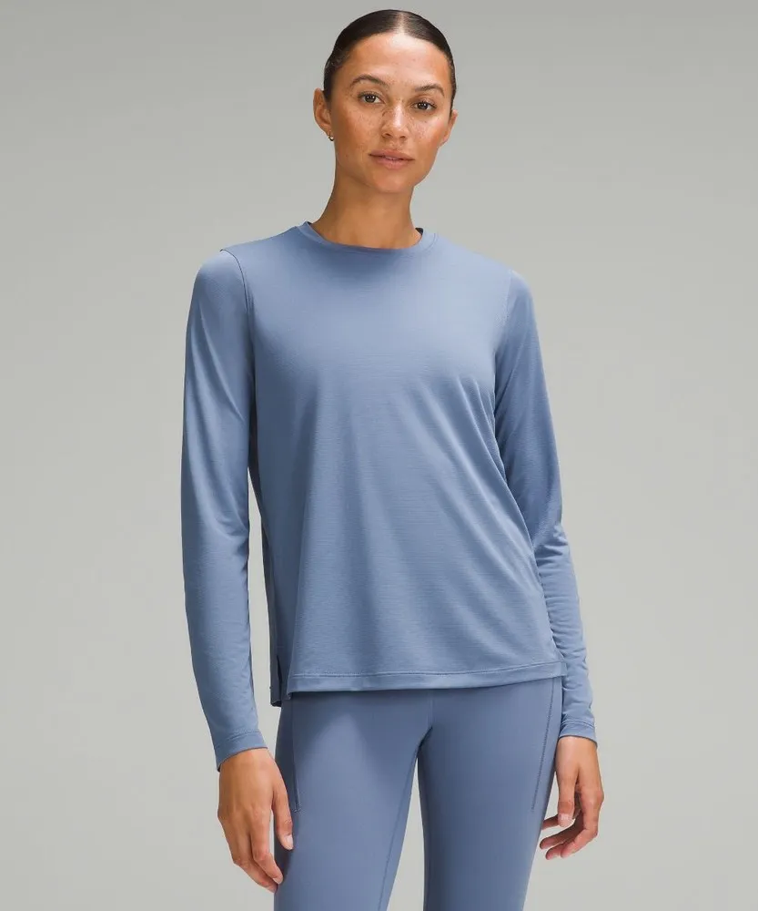 LULULEMON CAMISETA ULTRALIGERA DE MANGA LARGA CON LONGITUD HASTA LA CADERA  AZULES | BZ39L1AR