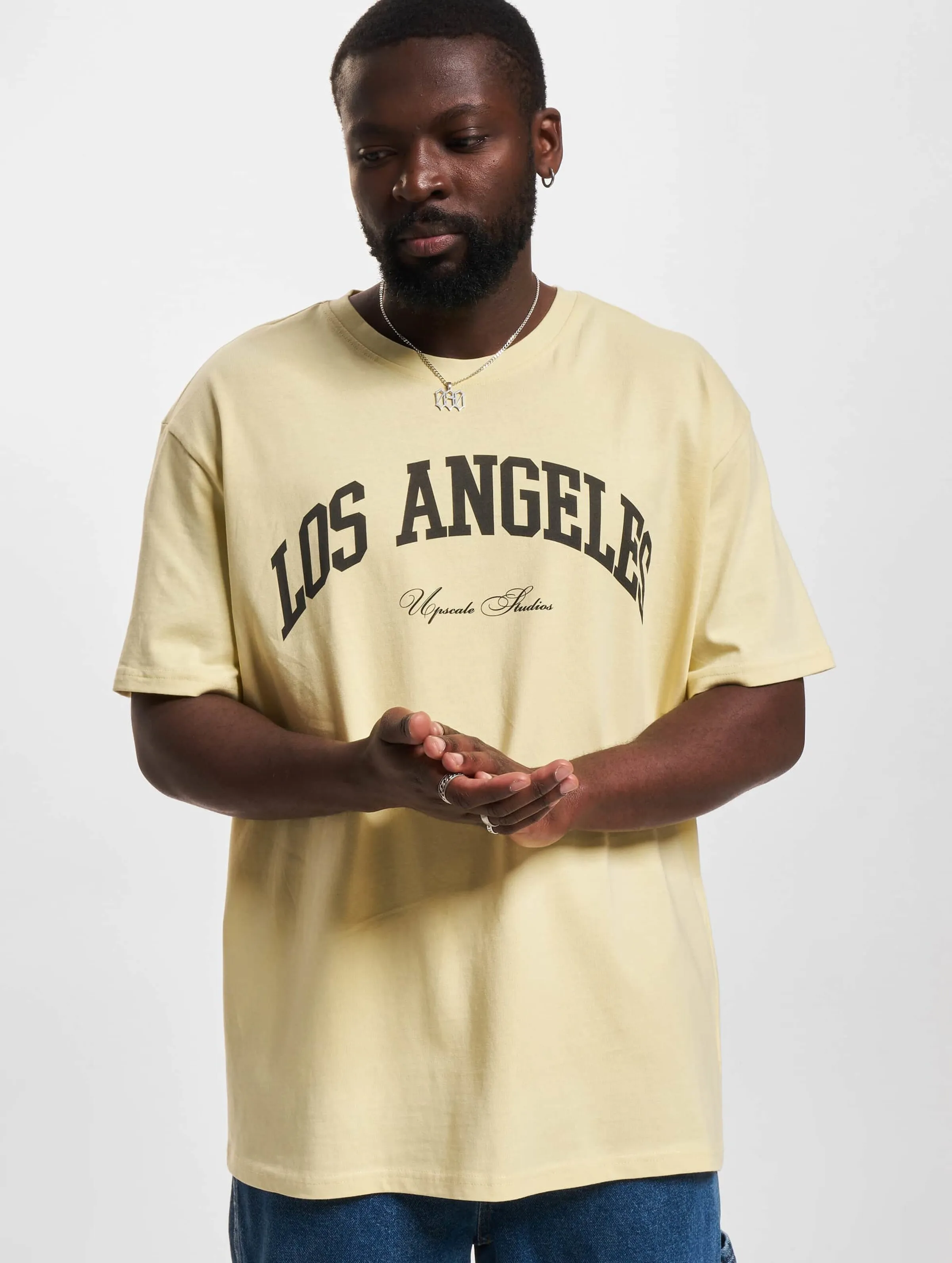 Mister Tee Upscale L.A. College Oversize