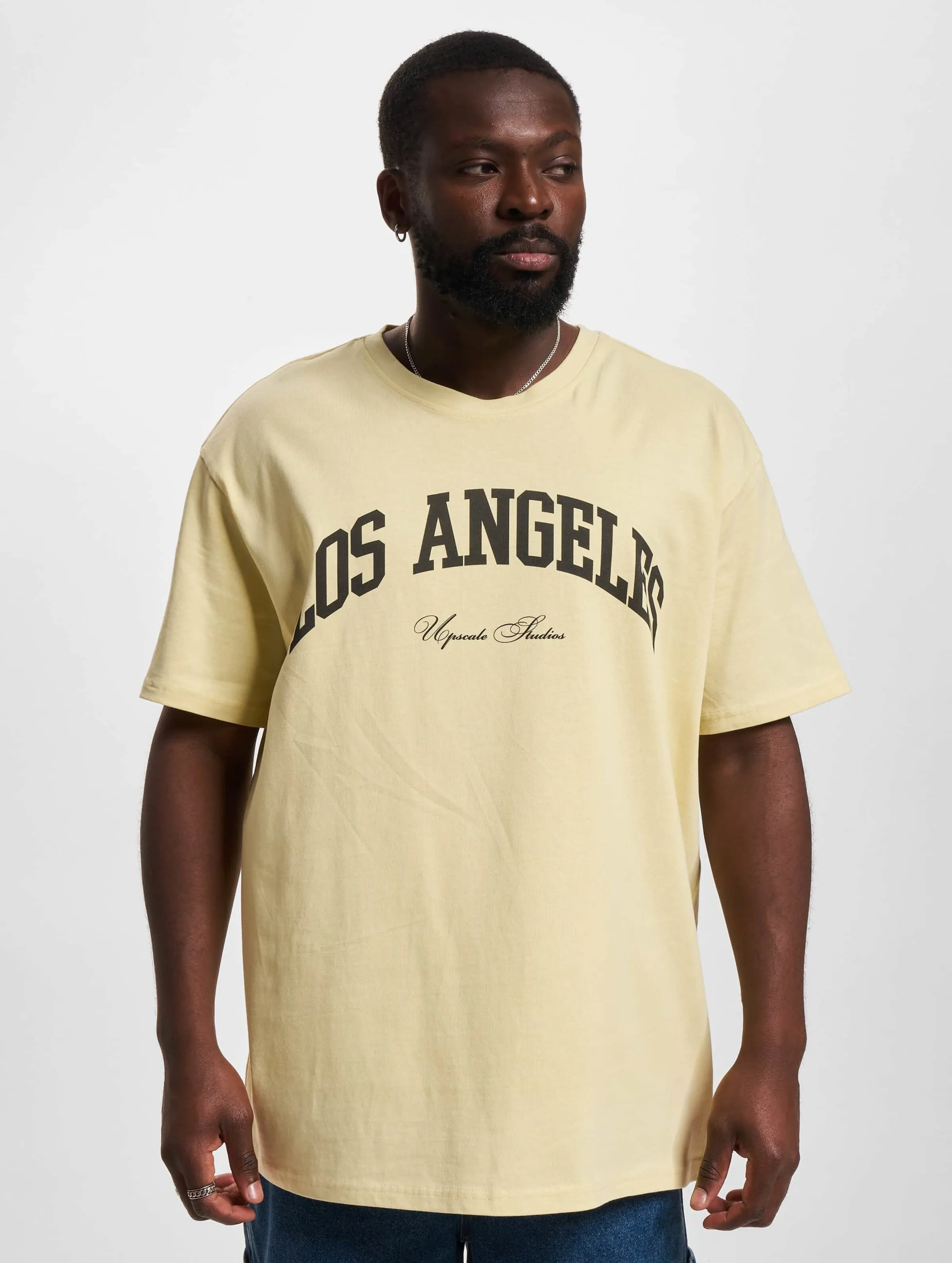 Mister Tee Upscale L.A. College Oversize