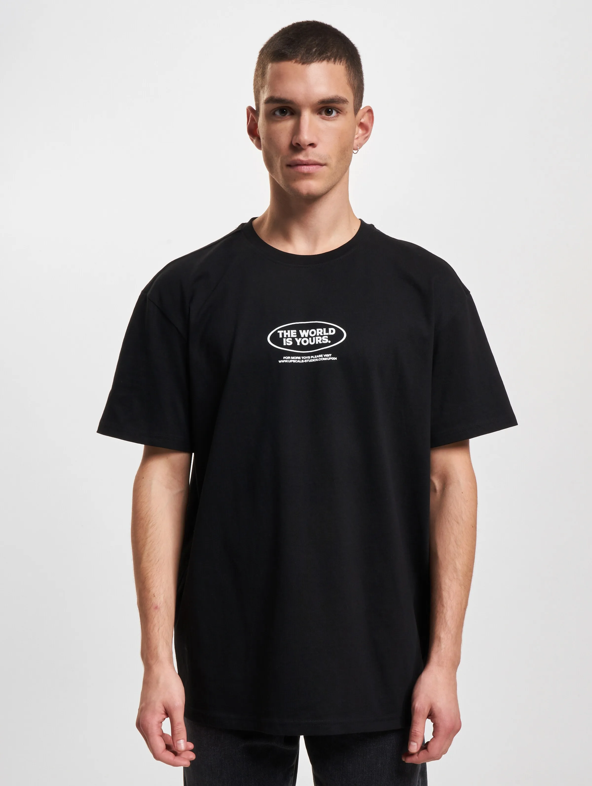 Mister Tee Upscale Money Maker Oversize