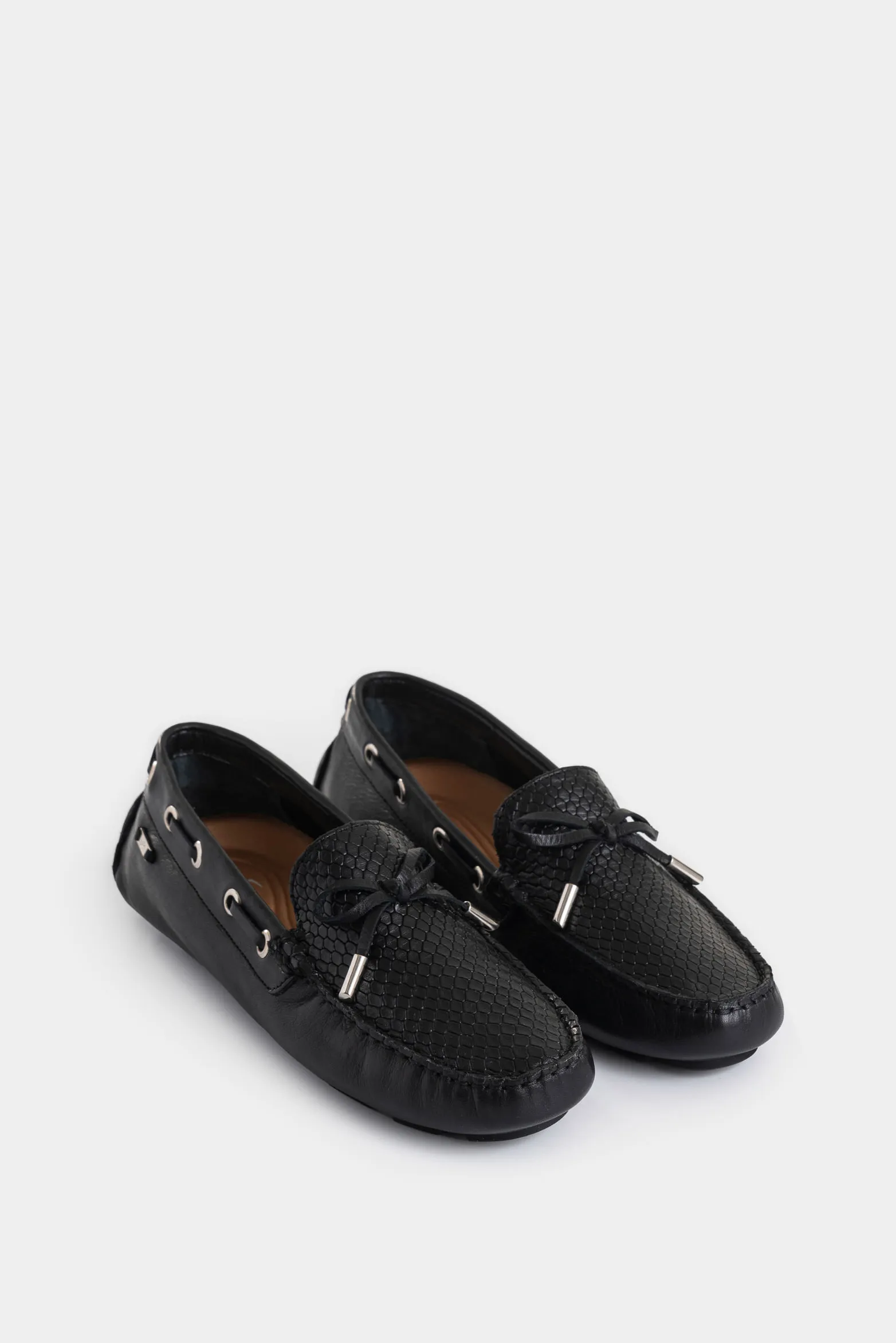 Mocasines magnolia de cuero para mujer nudo de moño