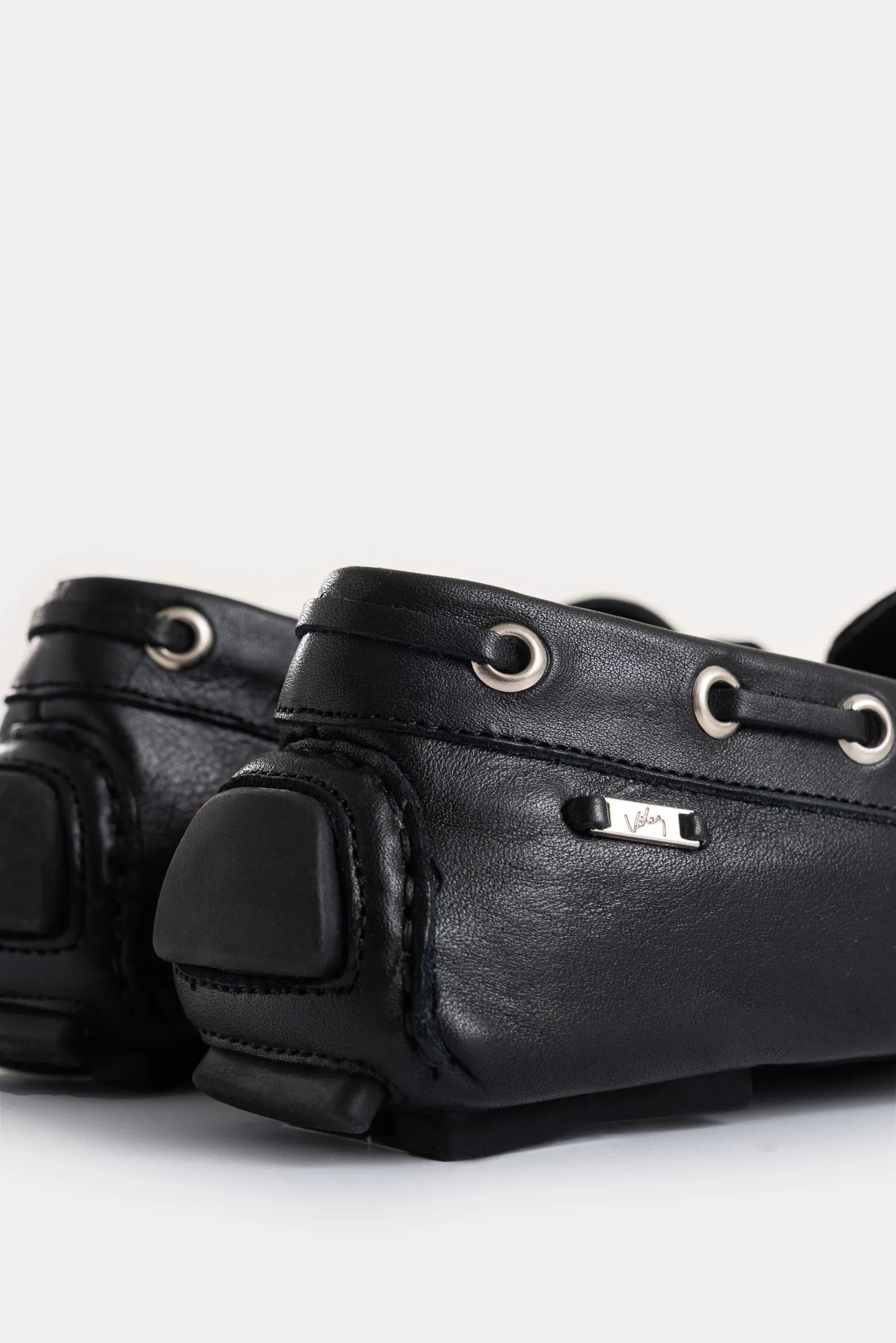 Mocasines magnolia de cuero para mujer nudo de moño