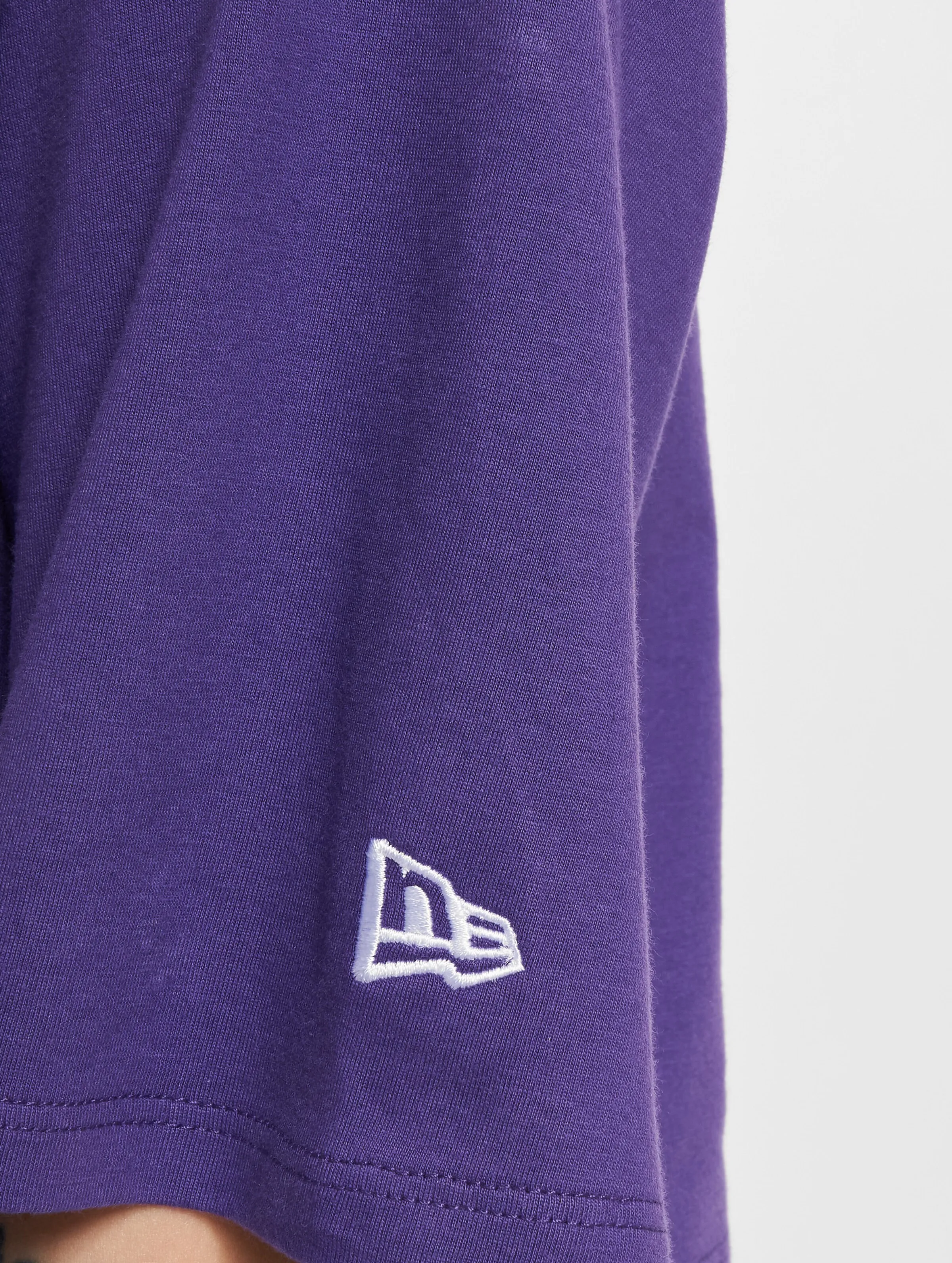 NBA Team Logo Crop LA Lakers