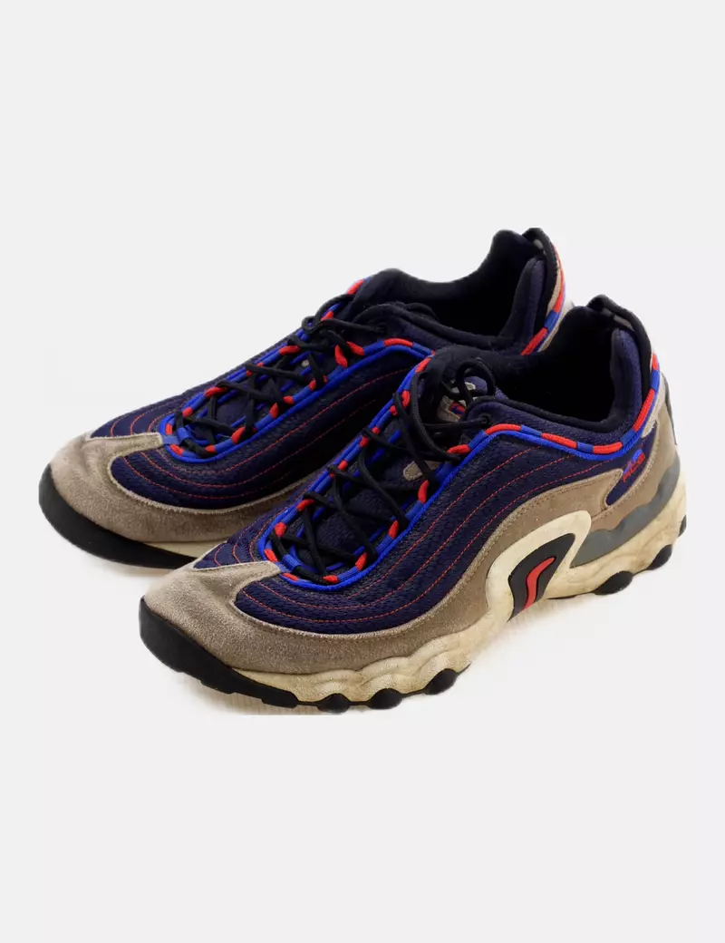 Nike Deportiva tricolor combinada