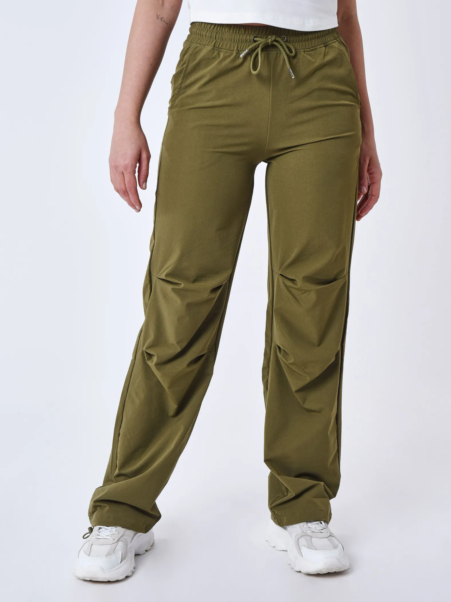 Pantalones paracaídas
