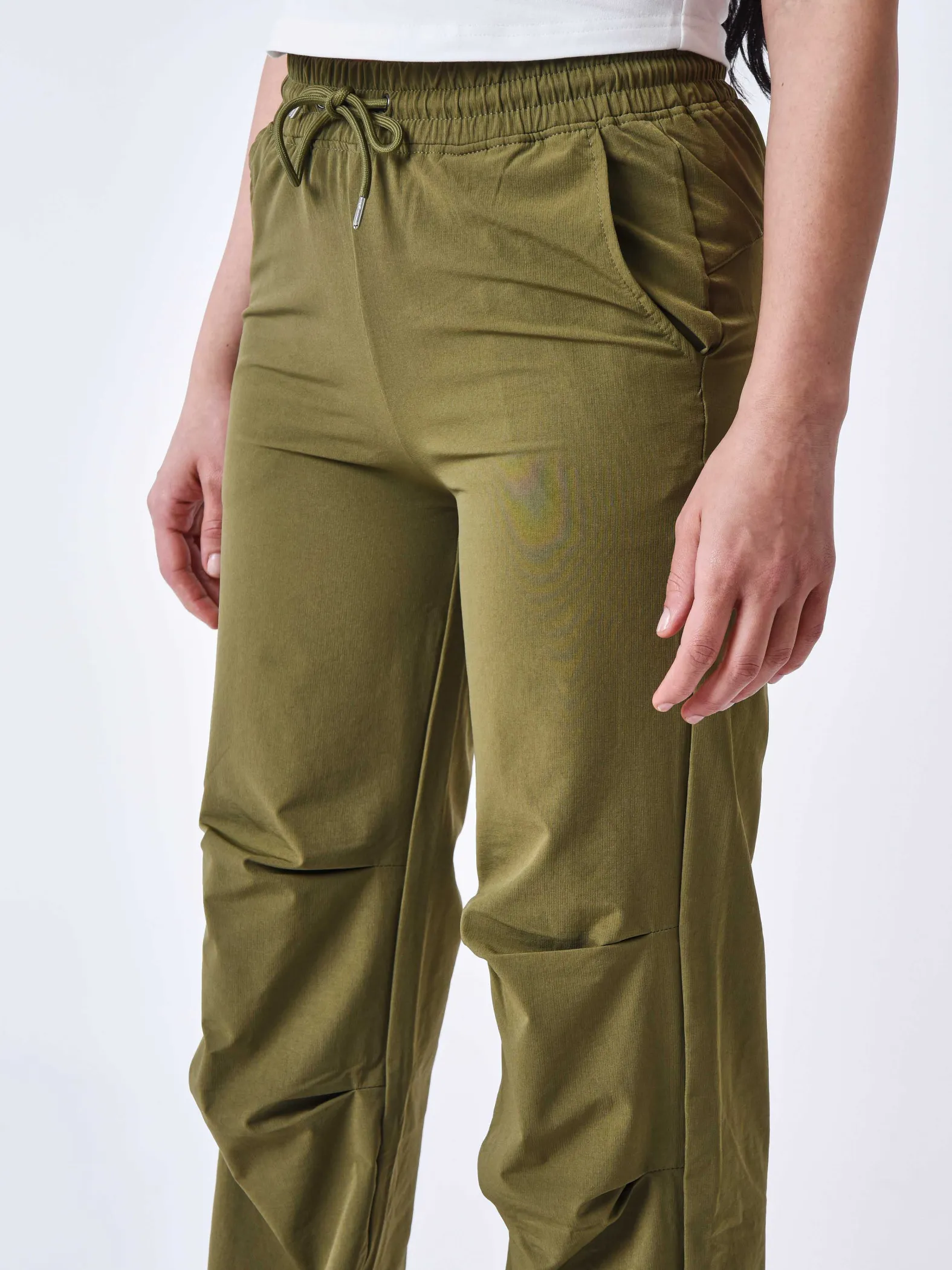 Pantalones paracaídas