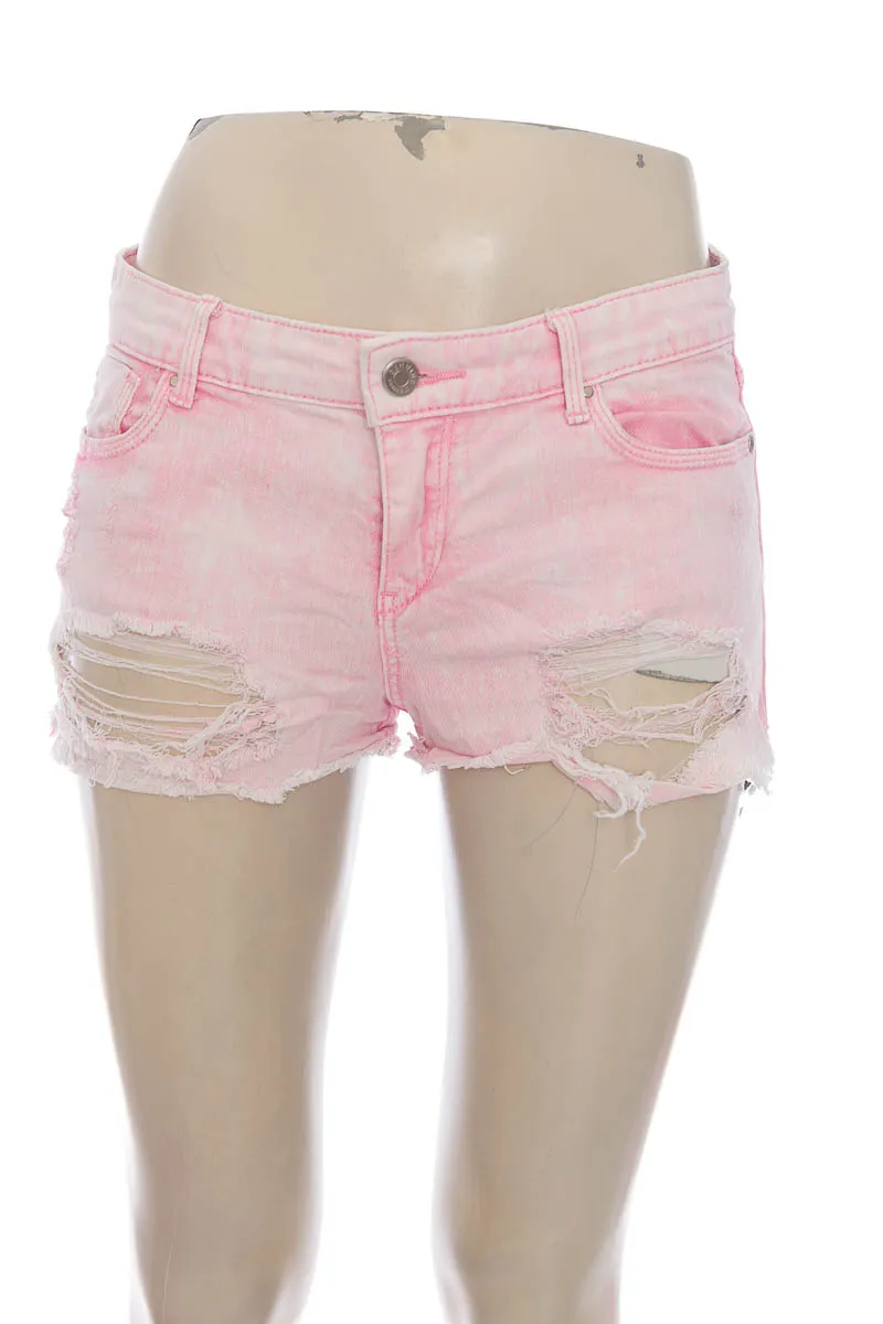 SHORT COLOR ROSADO  STRADIVARIUS