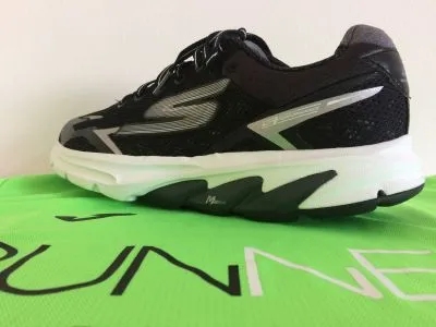Skechers GoMeb Strada 2
