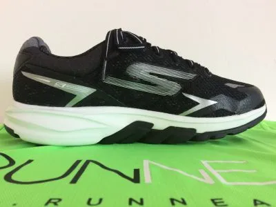 Skechers GoMeb Strada 2