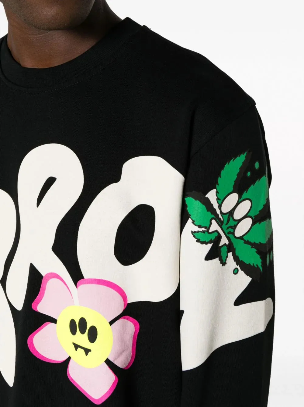 SUDADERA NEGRA PRINT