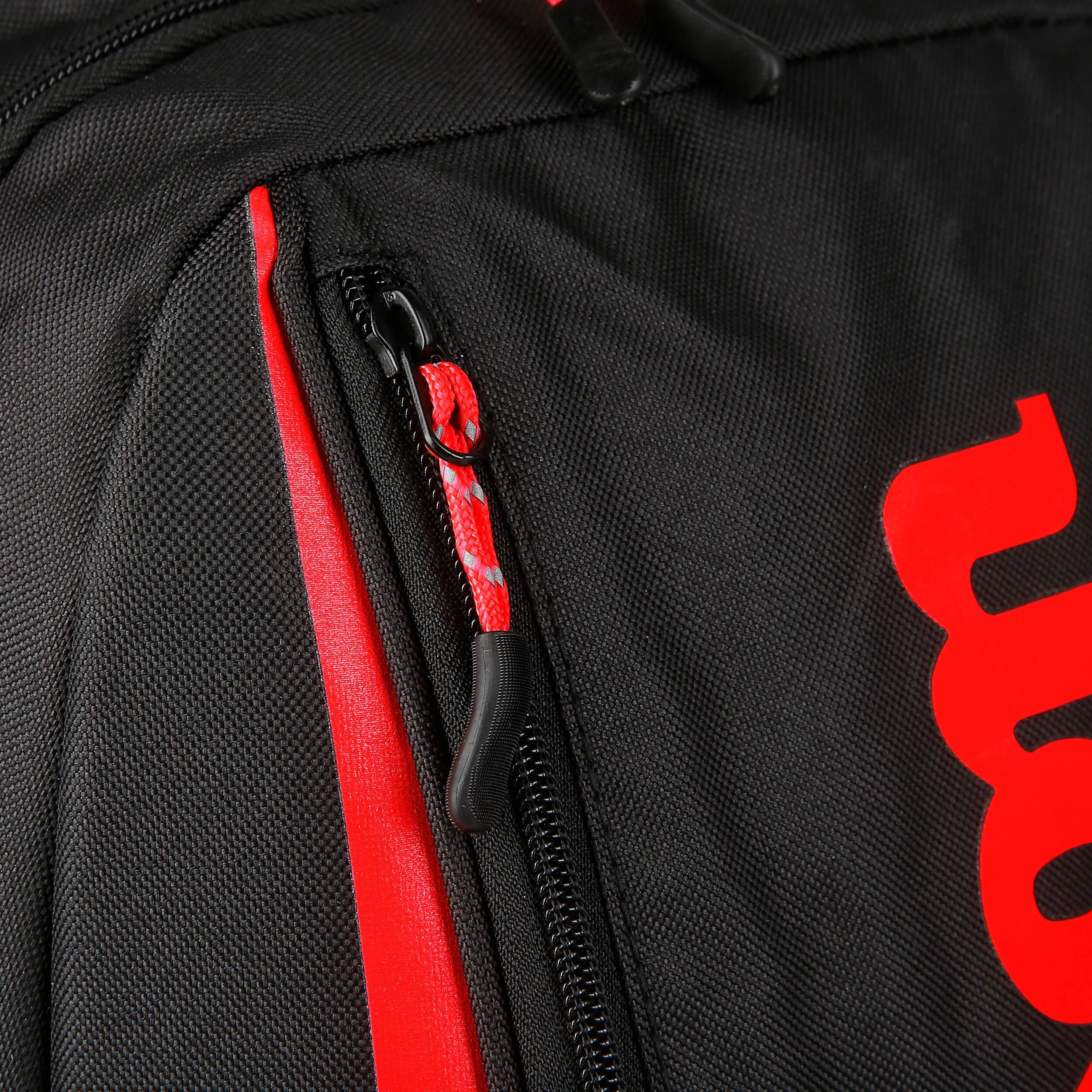 Youth Mochila Edición Especial